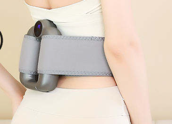 Le Masseur Ceinture Air maintenu à la taille par sa sangle